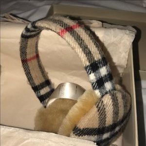 BURBERRY EARMUFFS!!